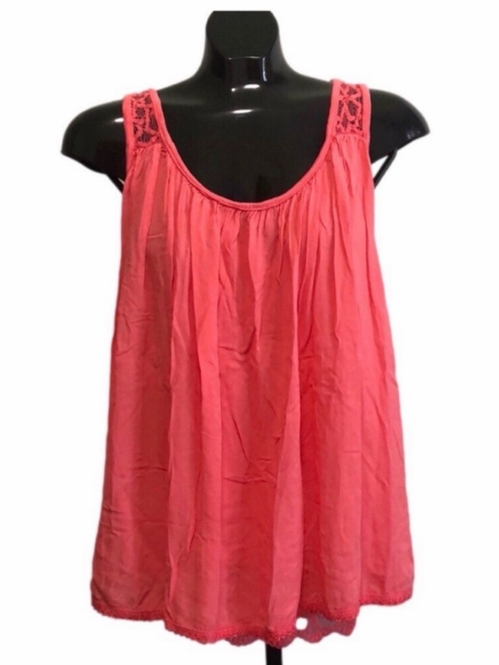 NEW Tank Top With Lace Accents by Beyond Capri
